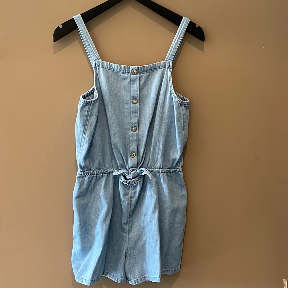 Old navy girls Jean romper 5️⃣5️⃣5️⃣